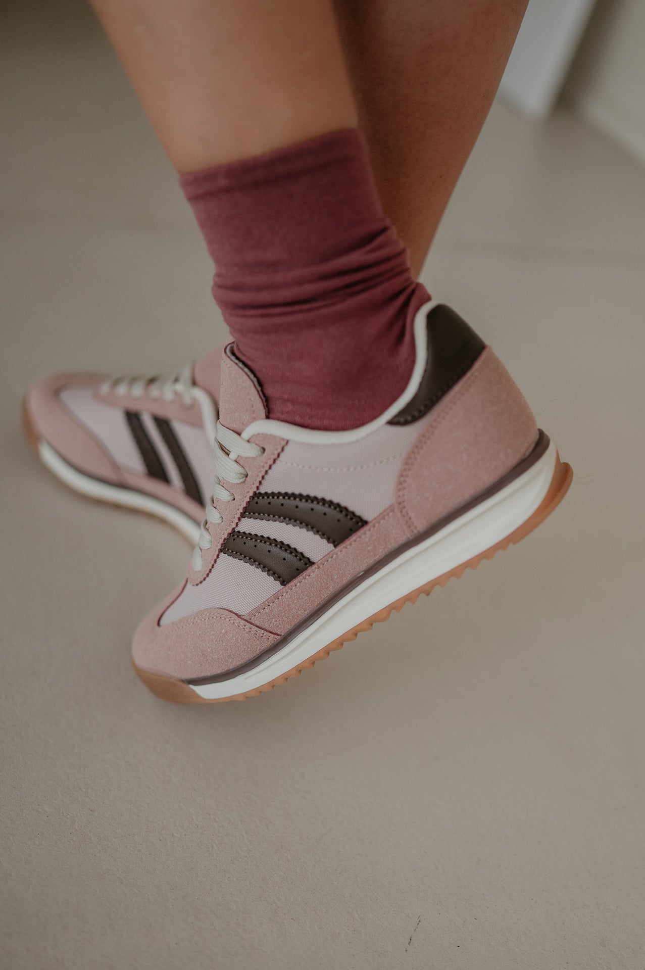Neve sneakers I Rose - Wild Souls by JV® - Sneakers