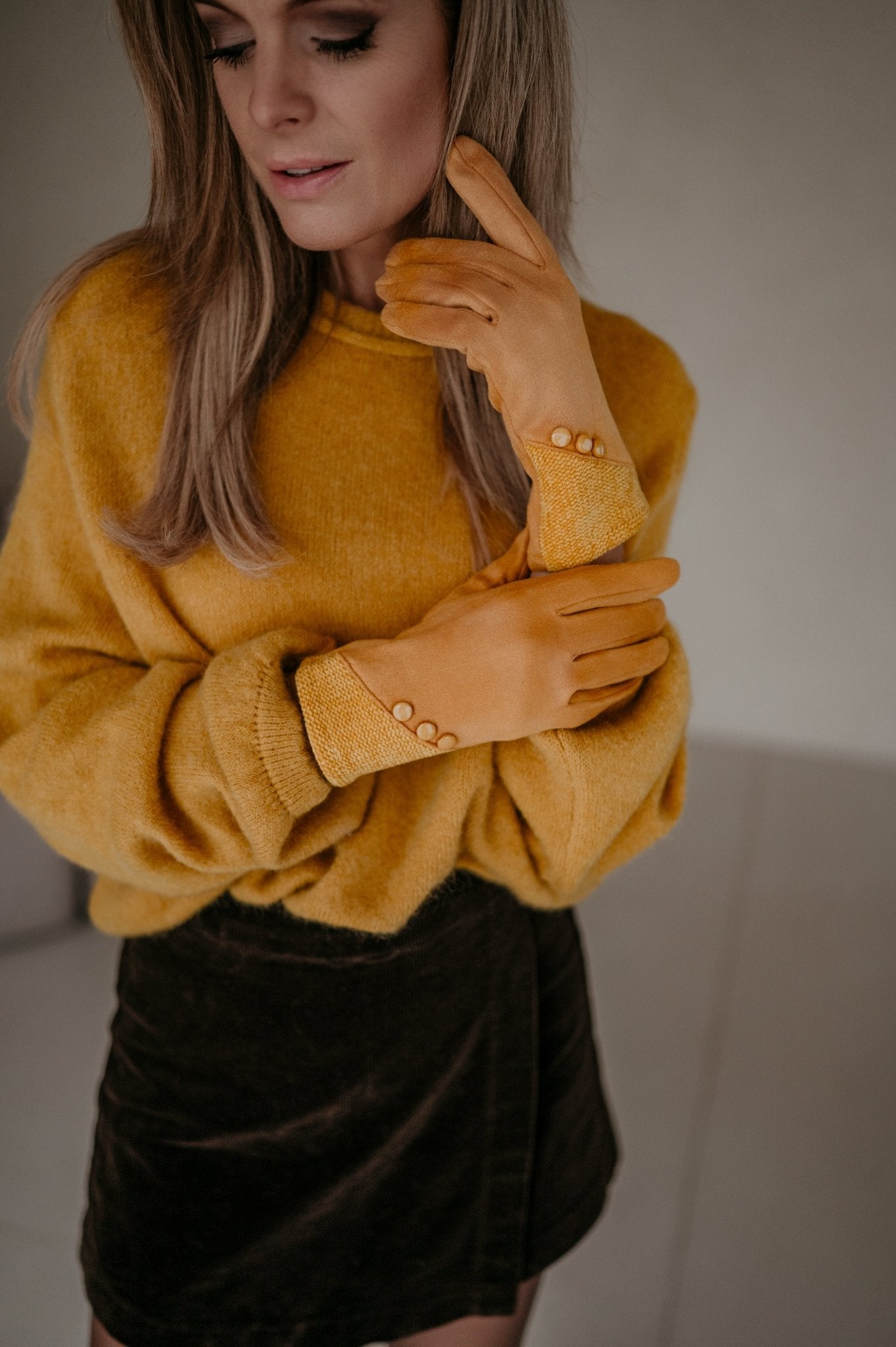 Orsea gloves I Oker - Wild Souls by JV® - Gloves