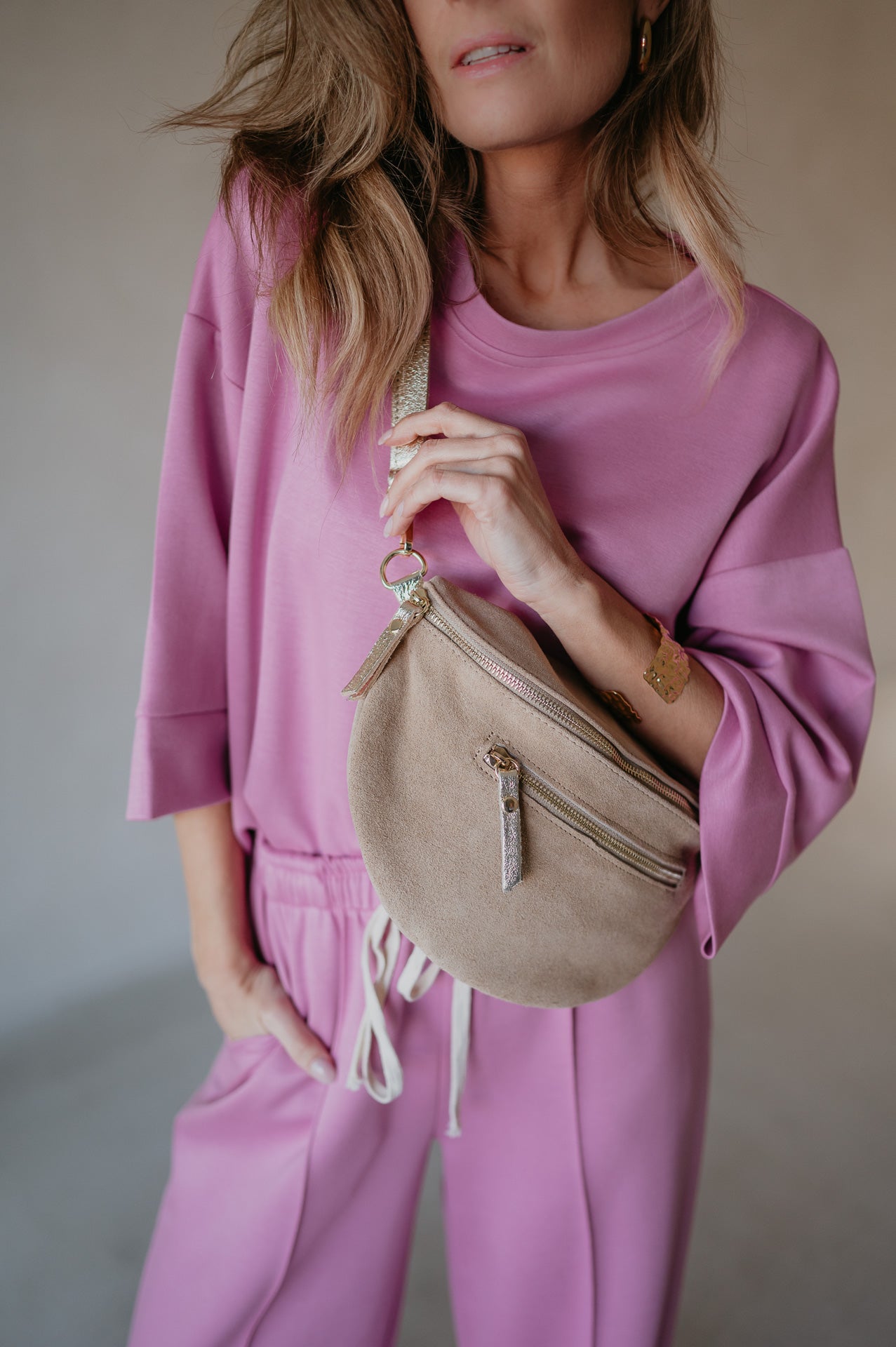 Peraltro bumbag I Beige - Wild Souls by JV® - Bumbags