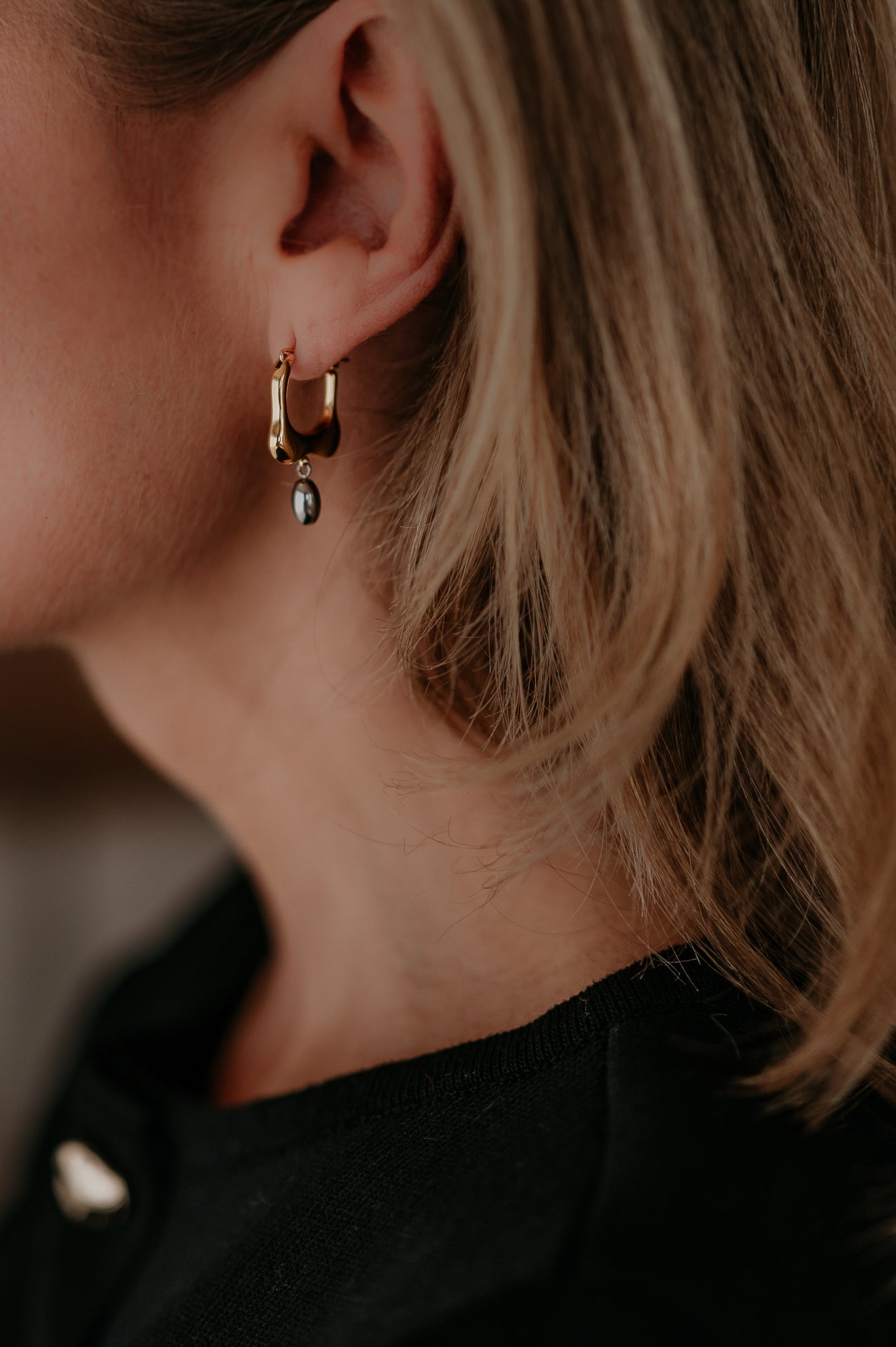 Perplesso earrings I Gold - Wild Souls by JV® - Boots