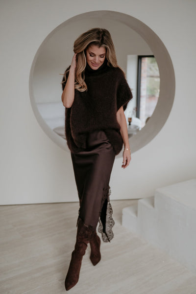 Pochi knit I Chocolate Brown - Wild Souls by JV® - Knits