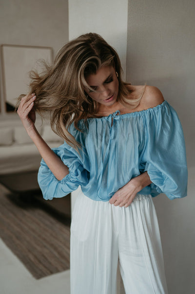 Possiedi blouse I Light Blue - Wild Souls by JV® - Blouses