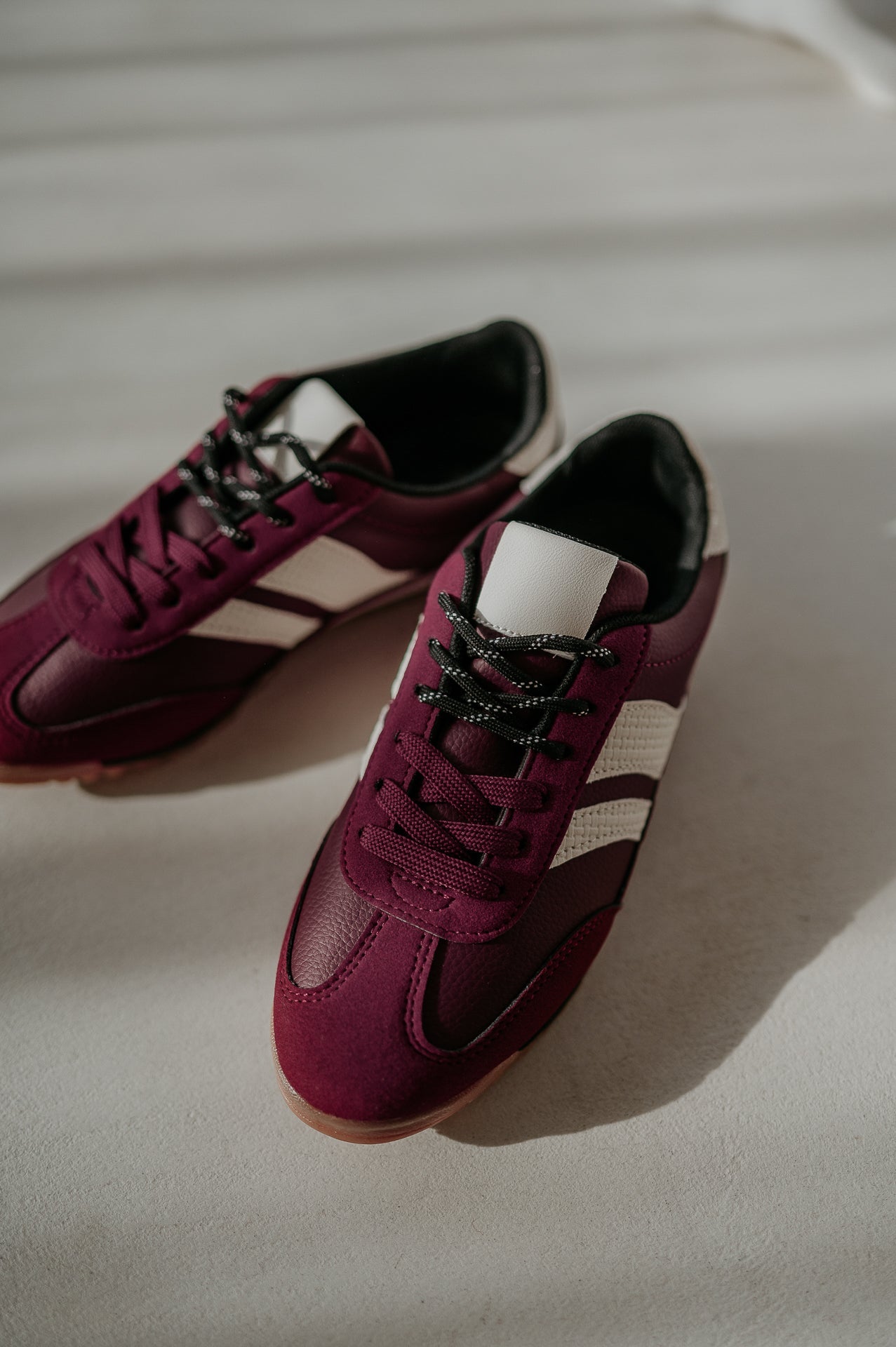 Preni sneakers I Bordeaux - Wild Souls by JV® - Sneakers