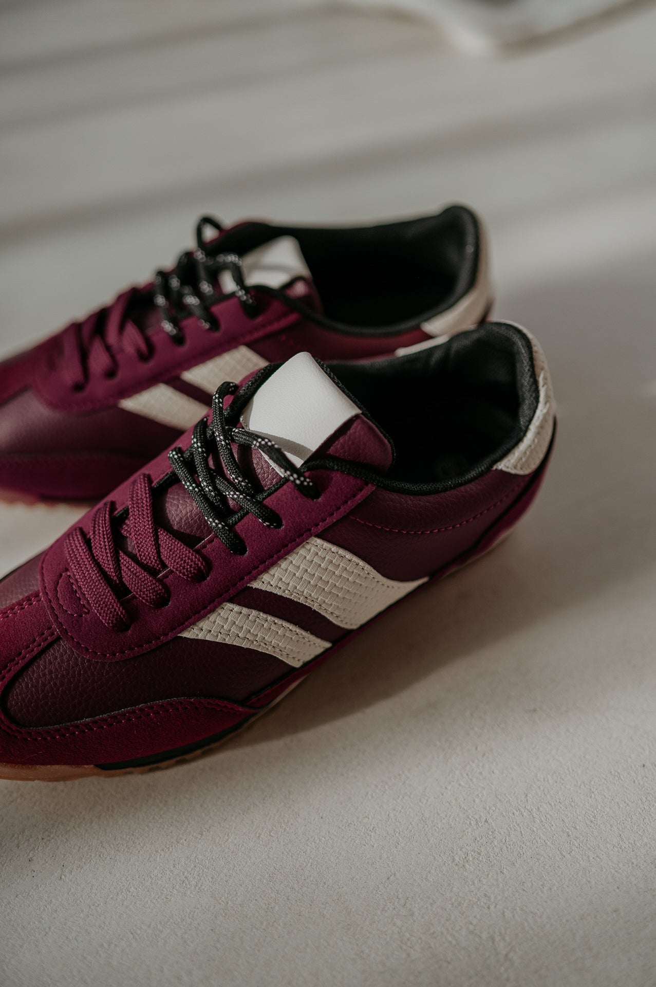 Preni sneakers I Bordeaux - Wild Souls by JV® - Sneakers