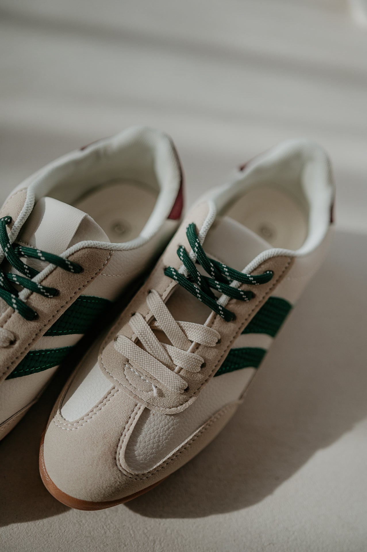 Preni sneakers I Green - Wild Souls by JV® - Sneakers