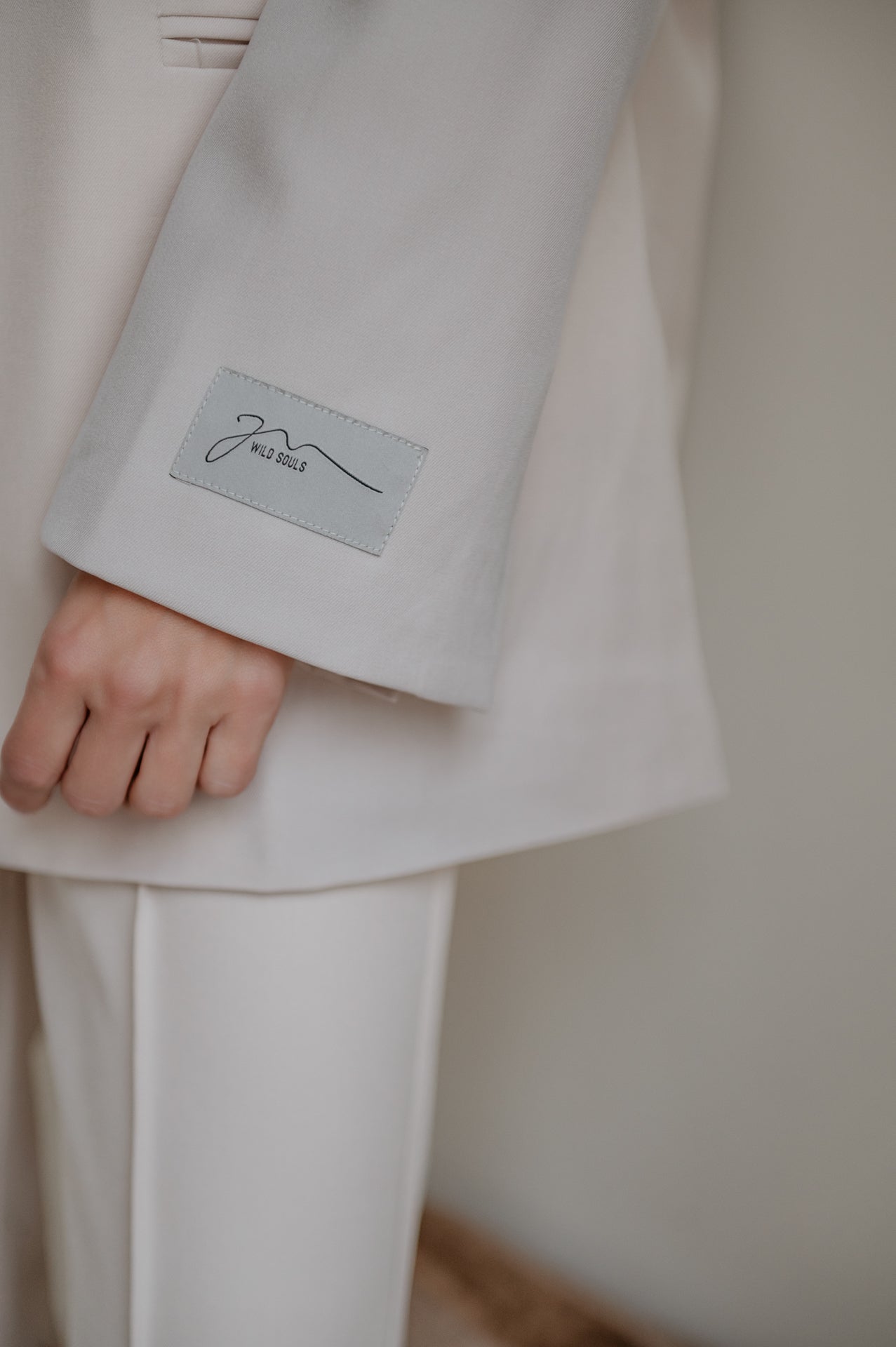 Rabbrivo blazer I Beige - Wild Souls by JV® - Blazers