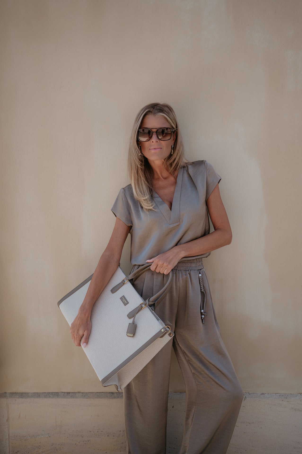 Raccolgo t-shirt I Taupe - Wild Souls by JV® - T-shirts