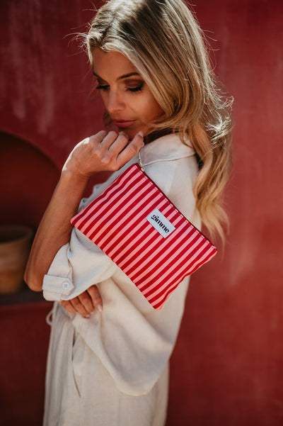 Rogo toiletry bag I Red - Wild Souls by JV® - Toiletry Bags