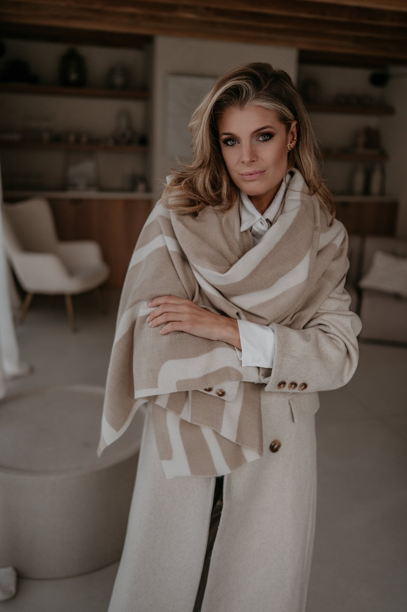 Scroscio scarf I Beige - Wild Souls by JV® - Scarfs