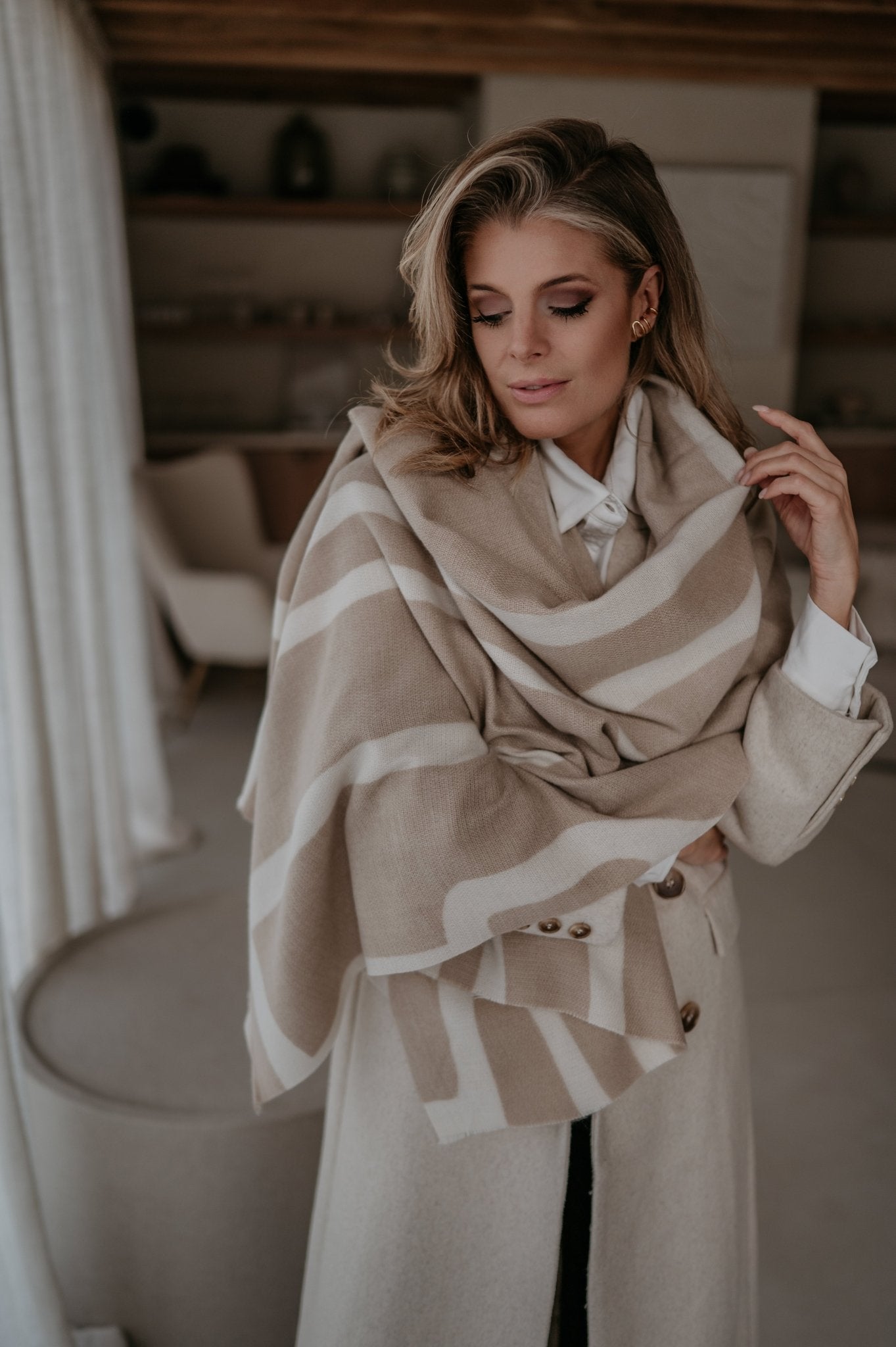 Scroscio scarf I Beige - Wild Souls by JV® - Scarfs