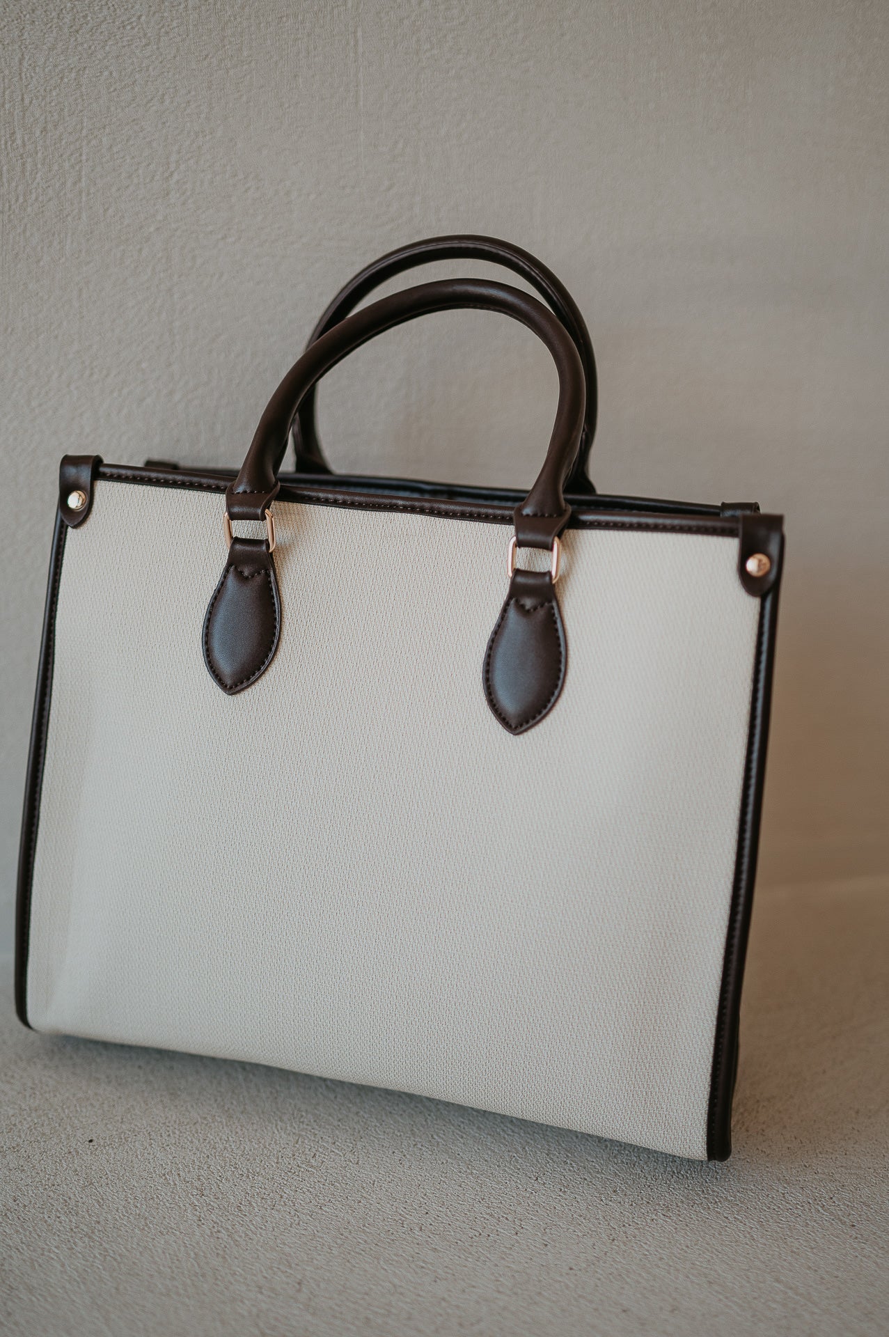 Seguito handbag I Beige - Wild Souls by JV® - Handbags