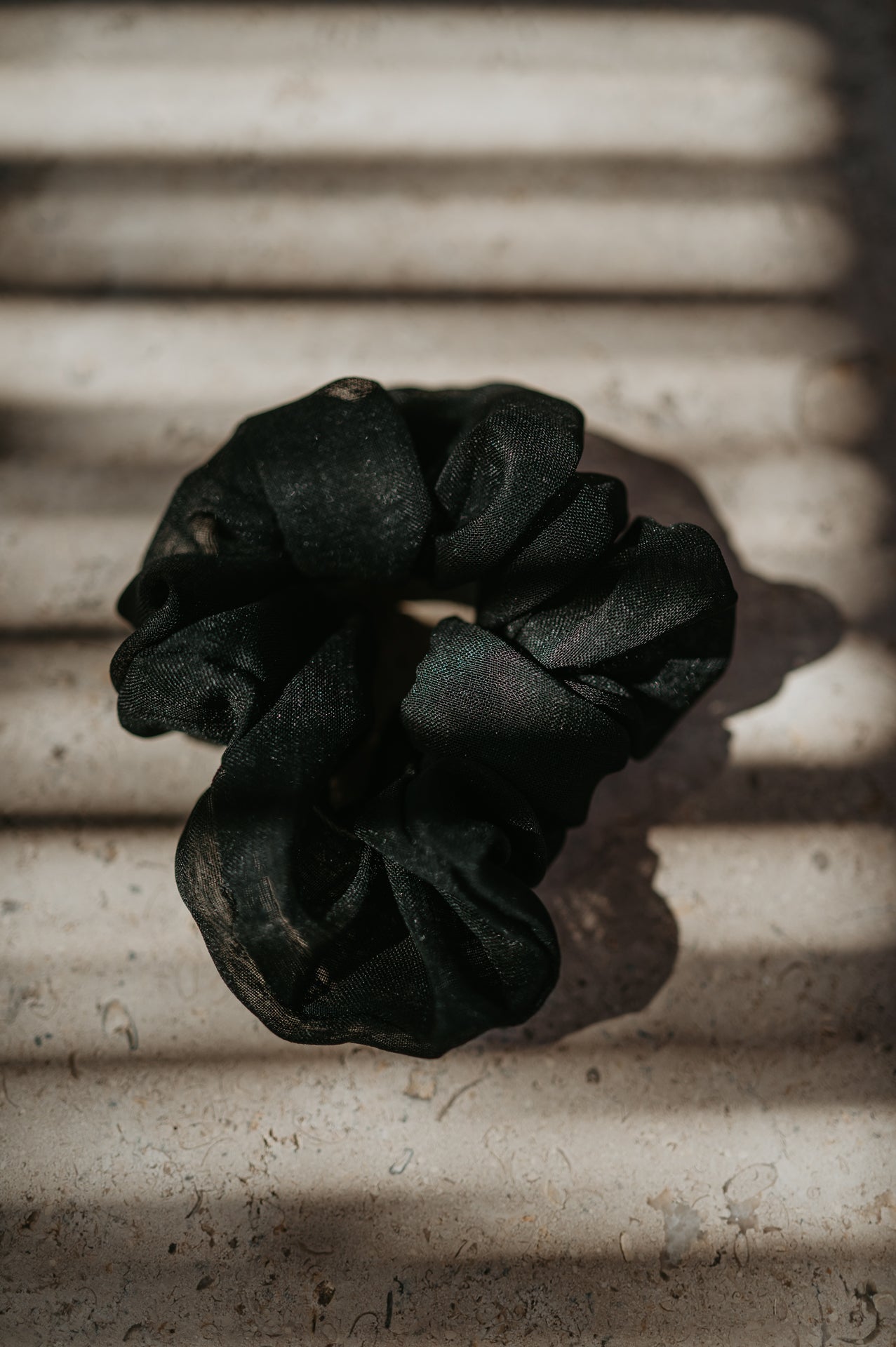 Strazio scrunchie I Black - Wild Souls by JV® - Scrunchies