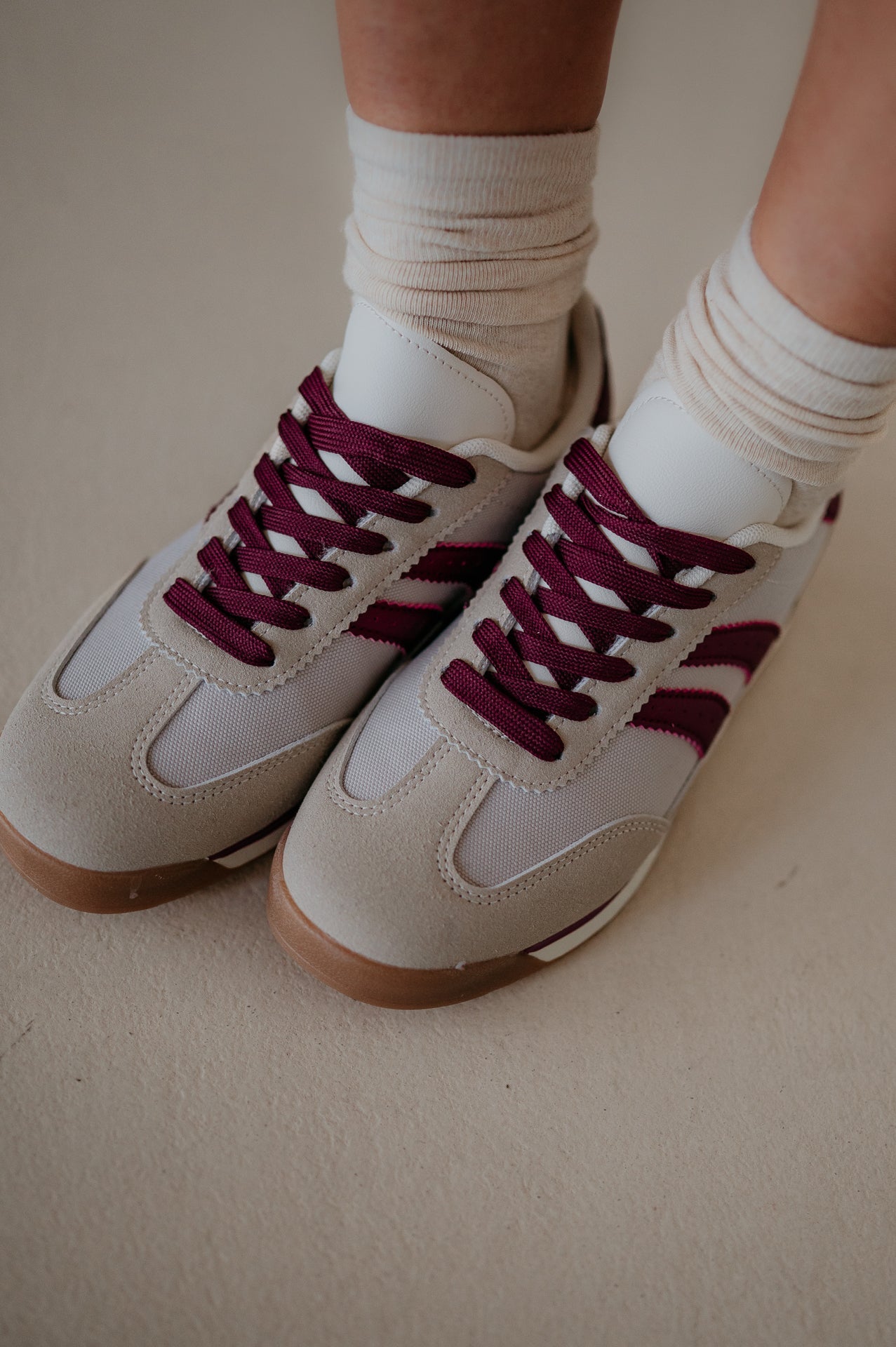 Tello sneakers I Burgundy - Wild Souls by JV® - Sneakers