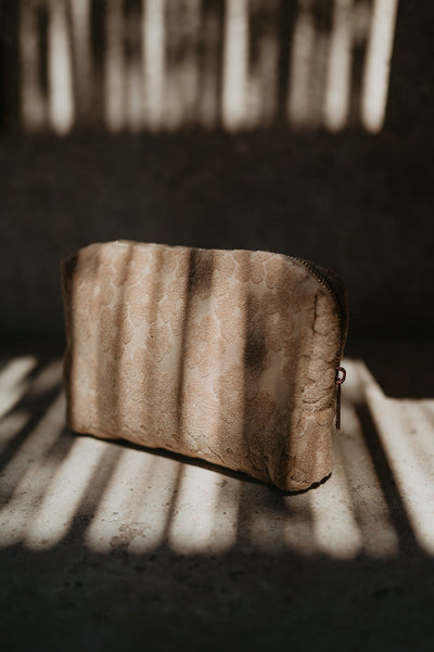 Tosso toiletry bag I Beige - Wild Souls by JV® - Toiletry Bags