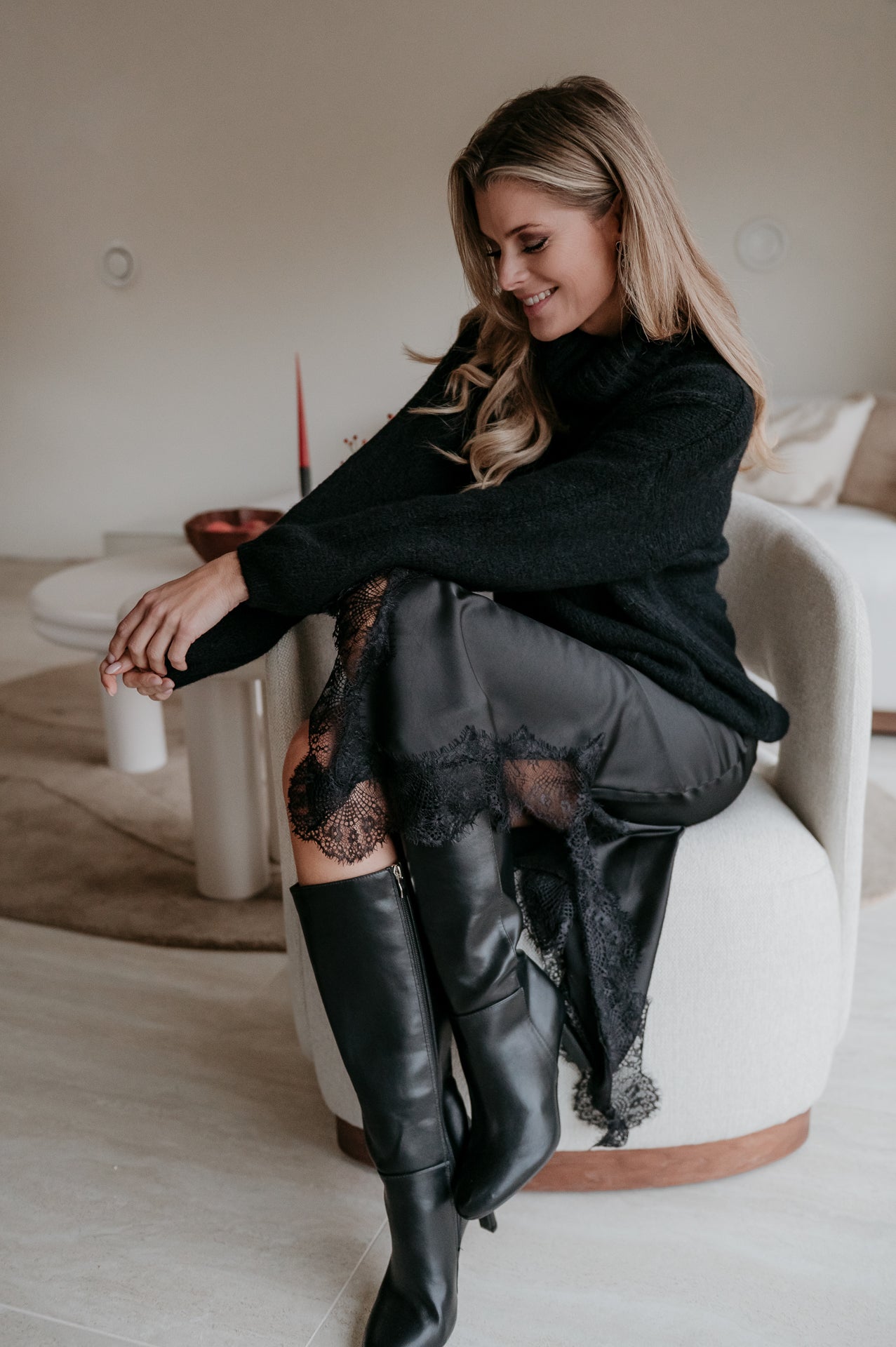 Vivelo knit I Black - Wild Souls by JV® - Knits